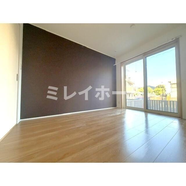 パピエ旗の台のその他