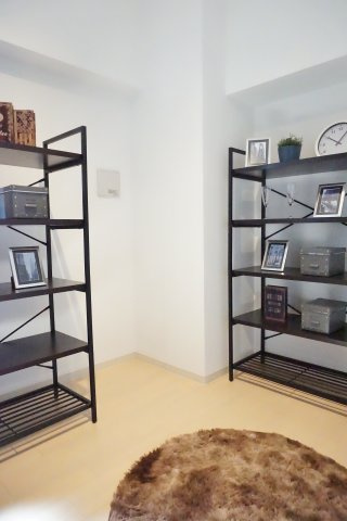 【洋室】 | プレイス浅間 | モデルルームのお写真