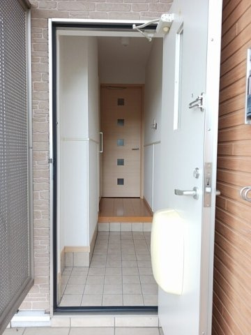 グローリーアカヒラの玄関