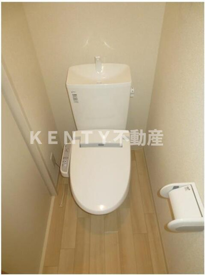 【トイレ】 | Ｓｏｌｉｄ上池台 | 落ち着いた色調のトイレです
