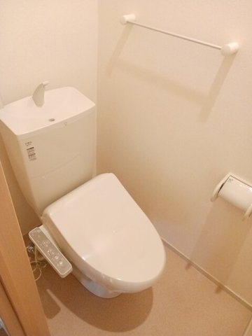 コンフォール矢三　Ｂのトイレ|トイレです