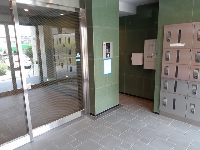 ボルダーズのエントランス|エントランスです
