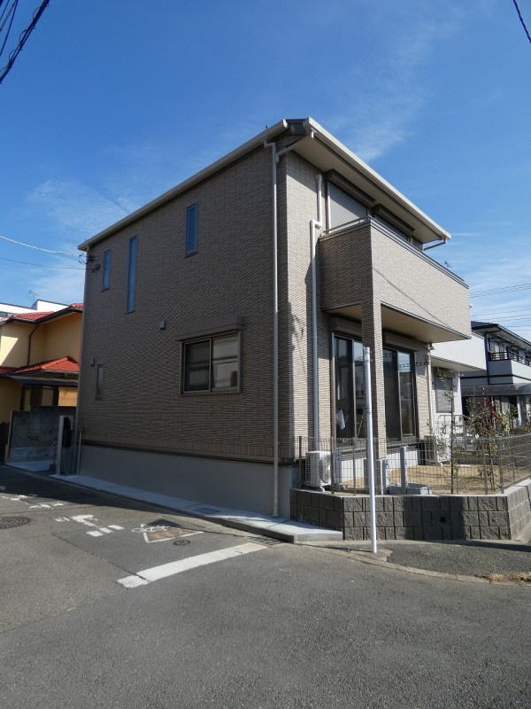 府中市四谷３丁目戸建の外観|おしゃれな外観です