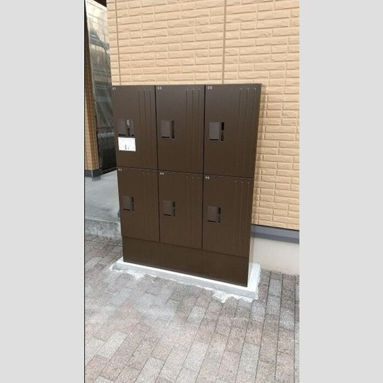 【その他共用部分】 | セジュール南堅田 | 宅配ボックスを備えています