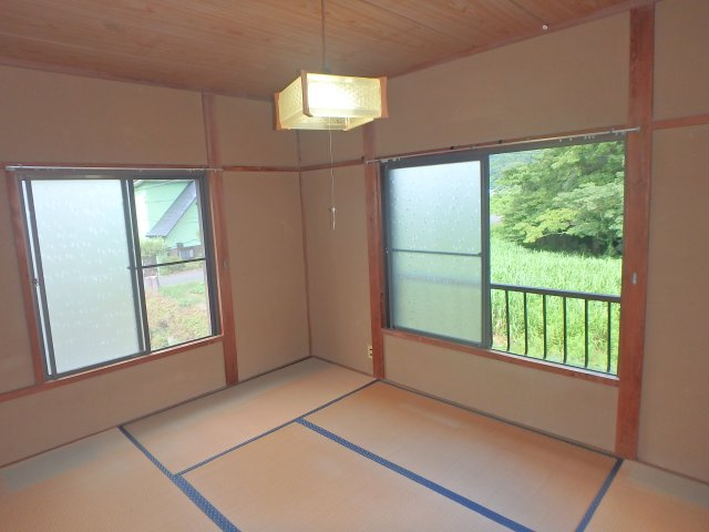 M0254H　南伊豆町平和の里の和室|い草の香りが落ち着く素敵な和室です
