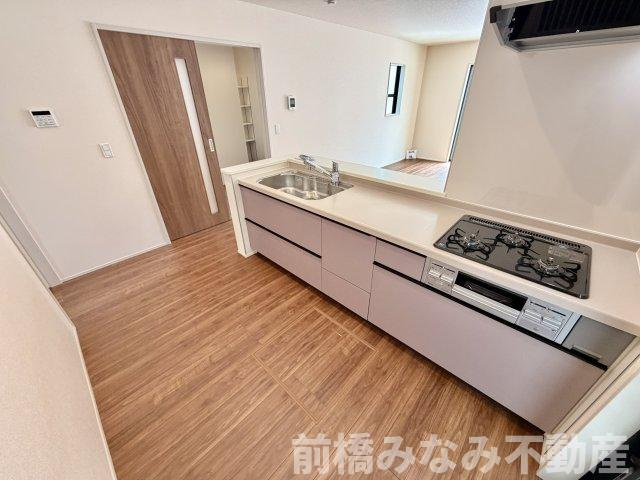 【新築】高崎市新町第８　５号棟(全９棟)　リーブルガーデン　新築建売分譲のキッチン|使いやすいキッチンです
