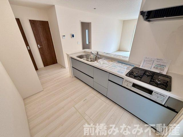 【新築】高崎市新町第８　２号棟(全９棟)　リーブルガーデン　新築建売分譲のキッチン|使いやすいキッチンです
