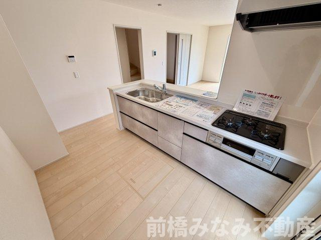 【新築】高崎市新町第８　１号棟(全９棟)　リーブルガーデン　新築建売分譲のキッチン|お料理しやすいキッチンです