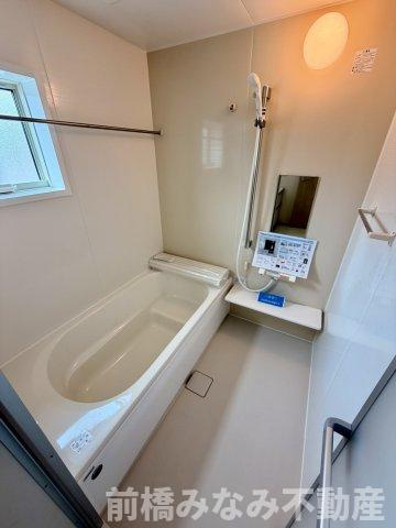 【新築】前橋市総社町植野第２　３号棟(全３棟)　リーブルガーデン　新築建売分譲の浴室|ゆったり過ごせるお風呂です