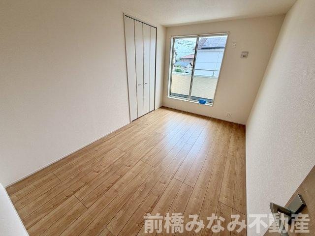 【新築】前橋市総社町植野第２　３号棟(全３棟)　リーブルガーデン　新築建売分譲の洋室|コンパクトで使いやすい洋室です