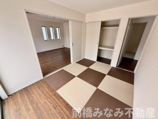 【新築】前橋市総社町植野第２　２号棟(全３棟)　リーブルガーデン　新築建売分譲の和室|和室があれば客間としても活用できます