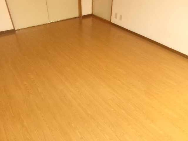 リブステージ横浜の居間・リビング