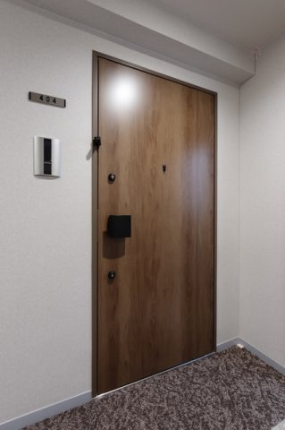 エル・セレーノ横浜の玄関|※写真は同タイプ住戸です。