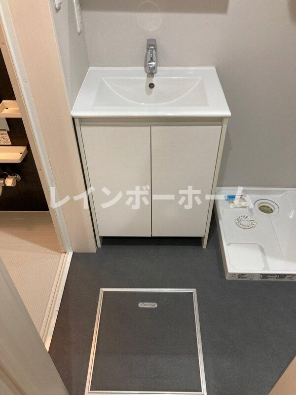 CASA MIYASHITA(カーサ　ミヤシタ)の洗面所|洗面所です