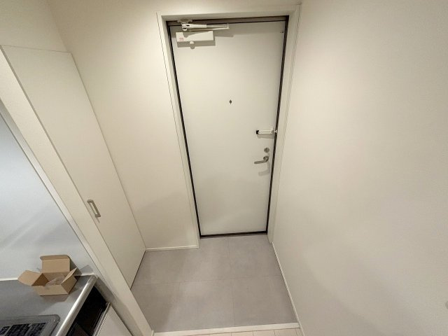 アクセル三津屋北の玄関