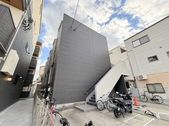 アクセル三津屋北