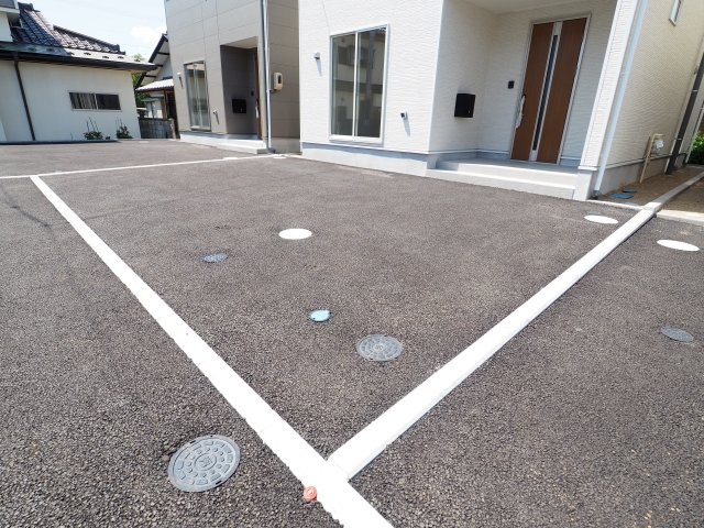 【駐車場】 | Cradle garden　北中央第3　2号棟 | ★内覧予約でブランド米2kg★