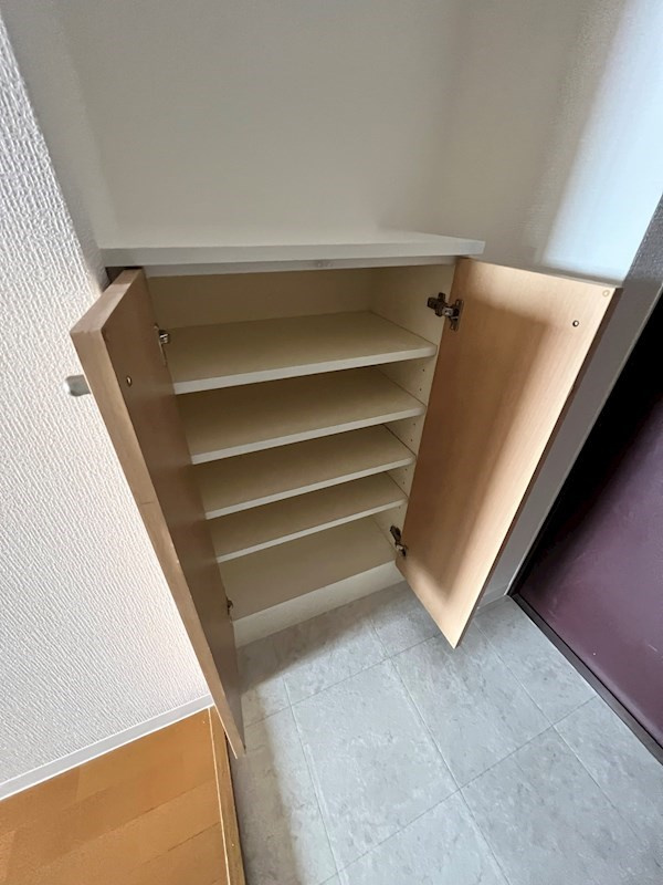 飛松高谷マンションの収納