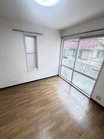 クァトルセゾン六甲道の寝室