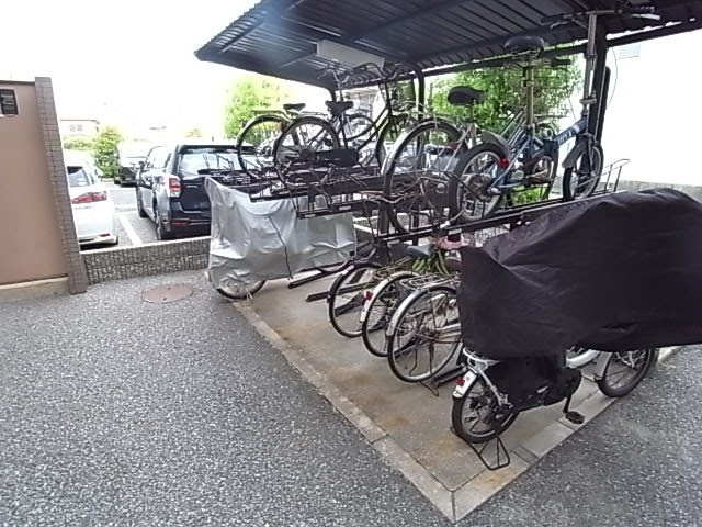 グレンツェント甲東園の外観