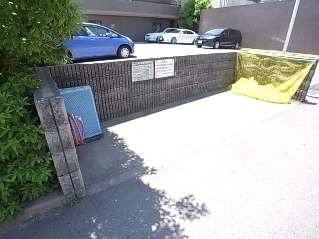 グレンツェント甲東園の外観