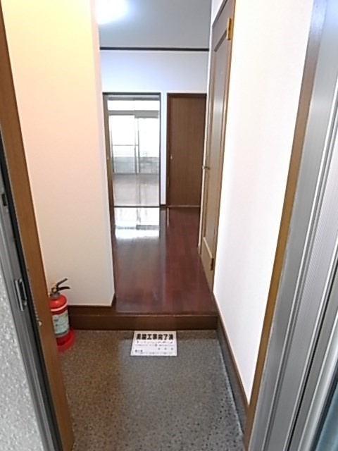 アイビー夙川の玄関