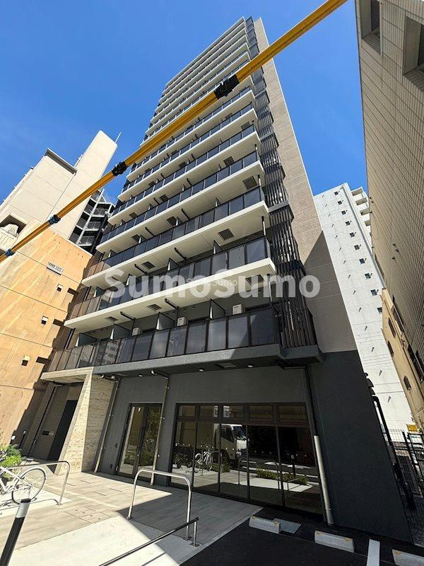 大阪市西区京町堀２丁目の賃貸マンションの外観