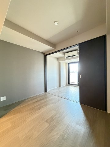 大阪市西区京町堀２丁目の賃貸マンションの居間・リビング