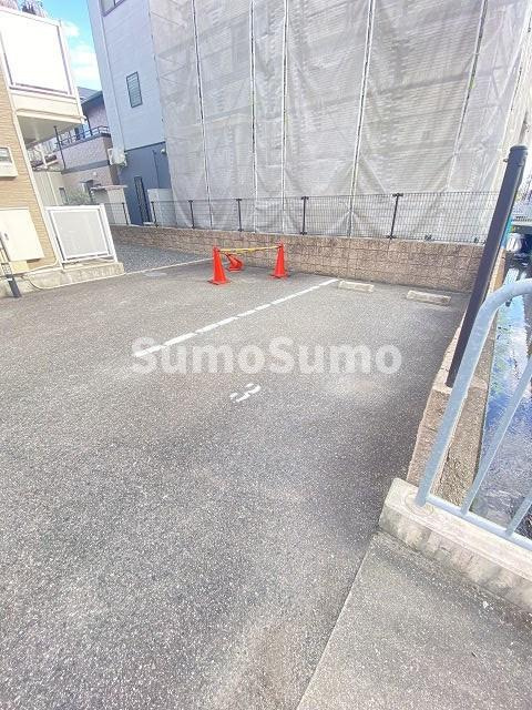 レオパレス武庫南の駐車場|駐車場があります