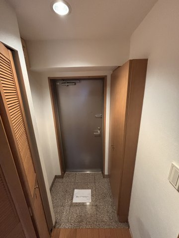 エスティライフ難波西の玄関