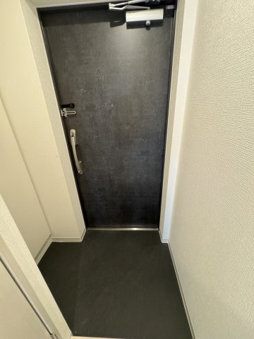 アドバンス神戸マリスⅠの玄関
