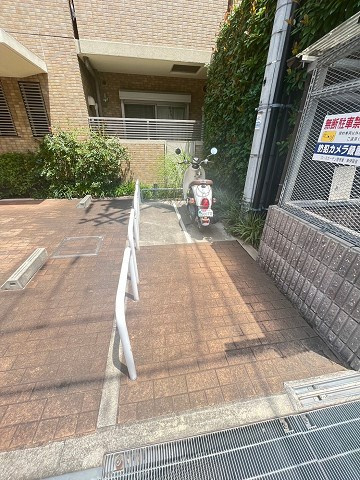 ローズガーデンの外観
