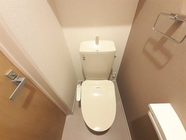 椿のトイレ