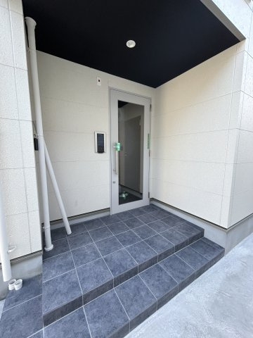 (仮称)ジーメゾン立花ルーチェの玄関