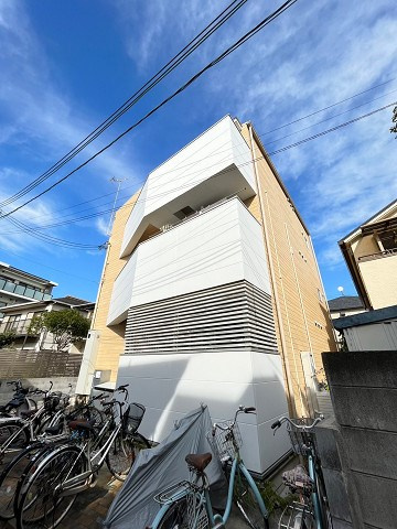 パロス甲子園の外観