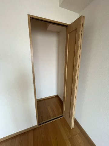 エルドラド甲東園の収納