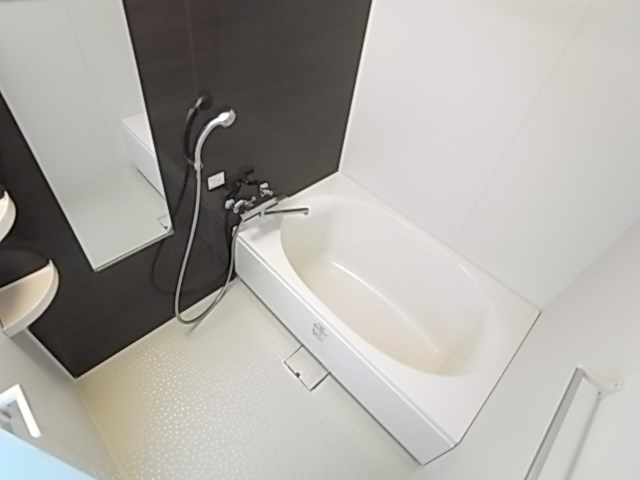 L・Isobe三宮の浴室