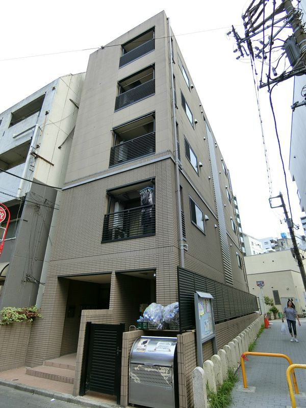 アヴァンセ川崎の外観