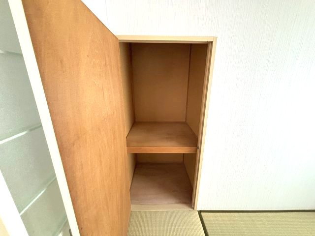 しまハイツの収納