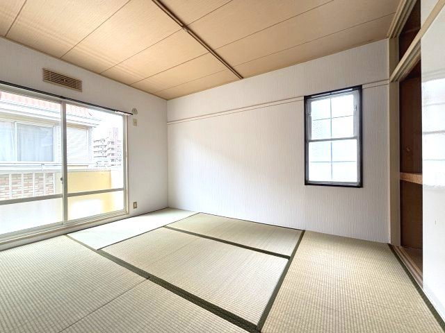 しまハイツの和室