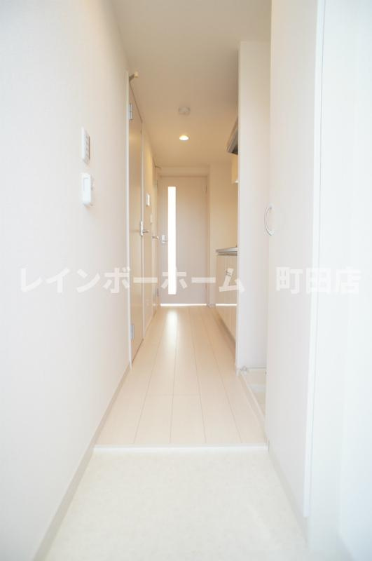 リブリ・プランドールSAGAMI※初期費用分割あと払いサービス利用可能物件の玄関