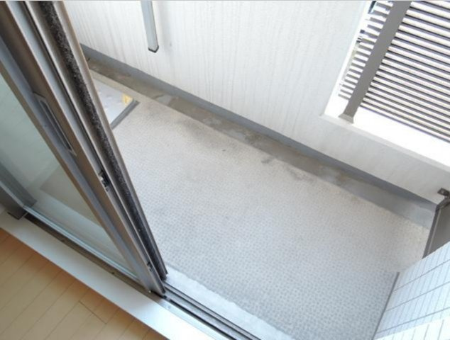 ラクラス新御徒町のバルコニー