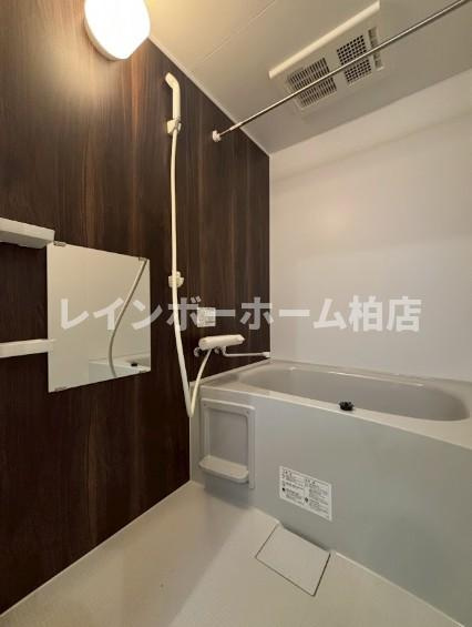特典：仲介手数料が無料です!!の浴室|同施工。参考写真。