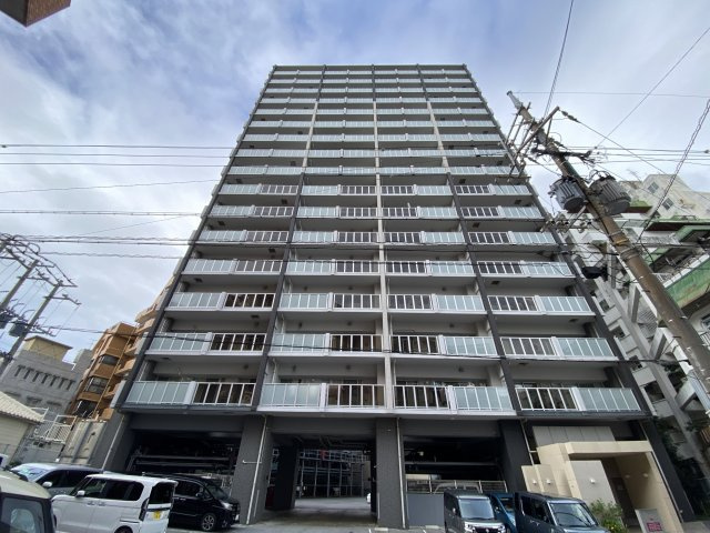 プレサンスロジェ松尾レーヴタワーの外観