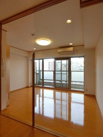Primoなかもずの内装