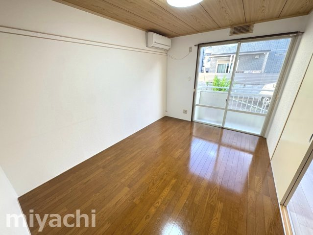 Kハイツの洋室