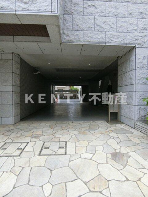 【エントランス】 | ガーラ・シティ大井町 | 清潔なエントランスです