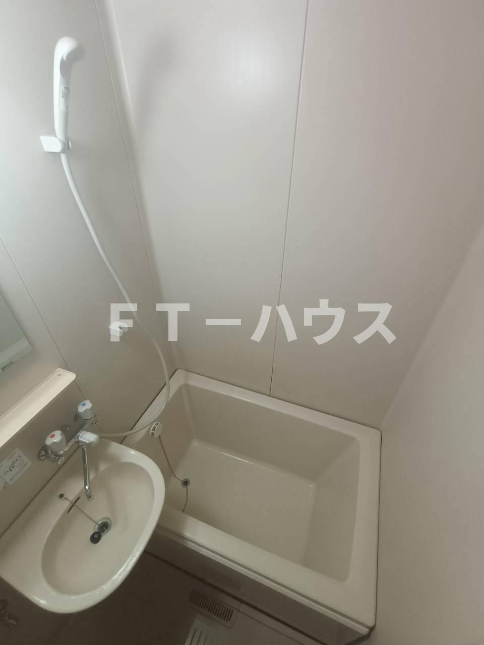 コム・トーコーの浴室