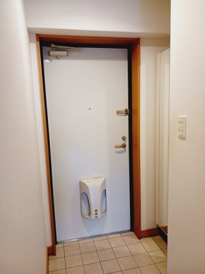 【玄関】 | セレッソ・フィールドⅢ | ゆったりとした玄関です