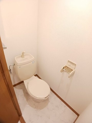 【トイレ】 | ハーブテラスⅠリーフ | 落ち着いたトイレです